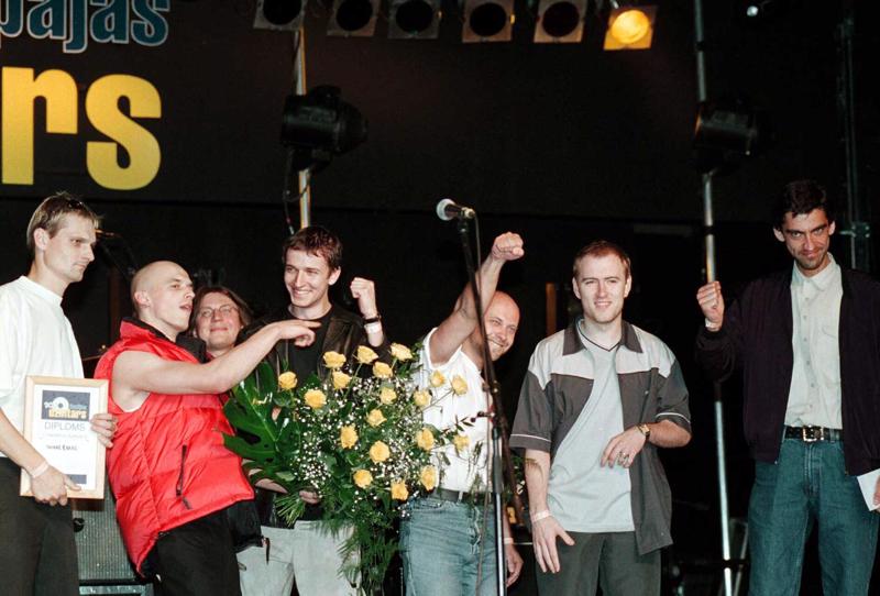 Festivāla "Liepājas dzintars" pirmās vietas ieguvēji – grupa Shake &amp; Bake. Liepāja, 13.08.2000.