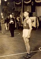 Rūdolfs Jurciņš Eiropas meistarsacīkšu laikā Rīgā, 1937. gads.